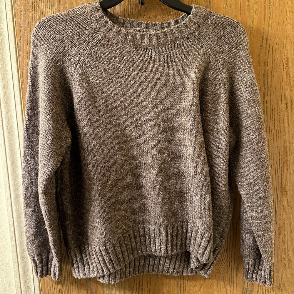 cute old navy sweater!!
